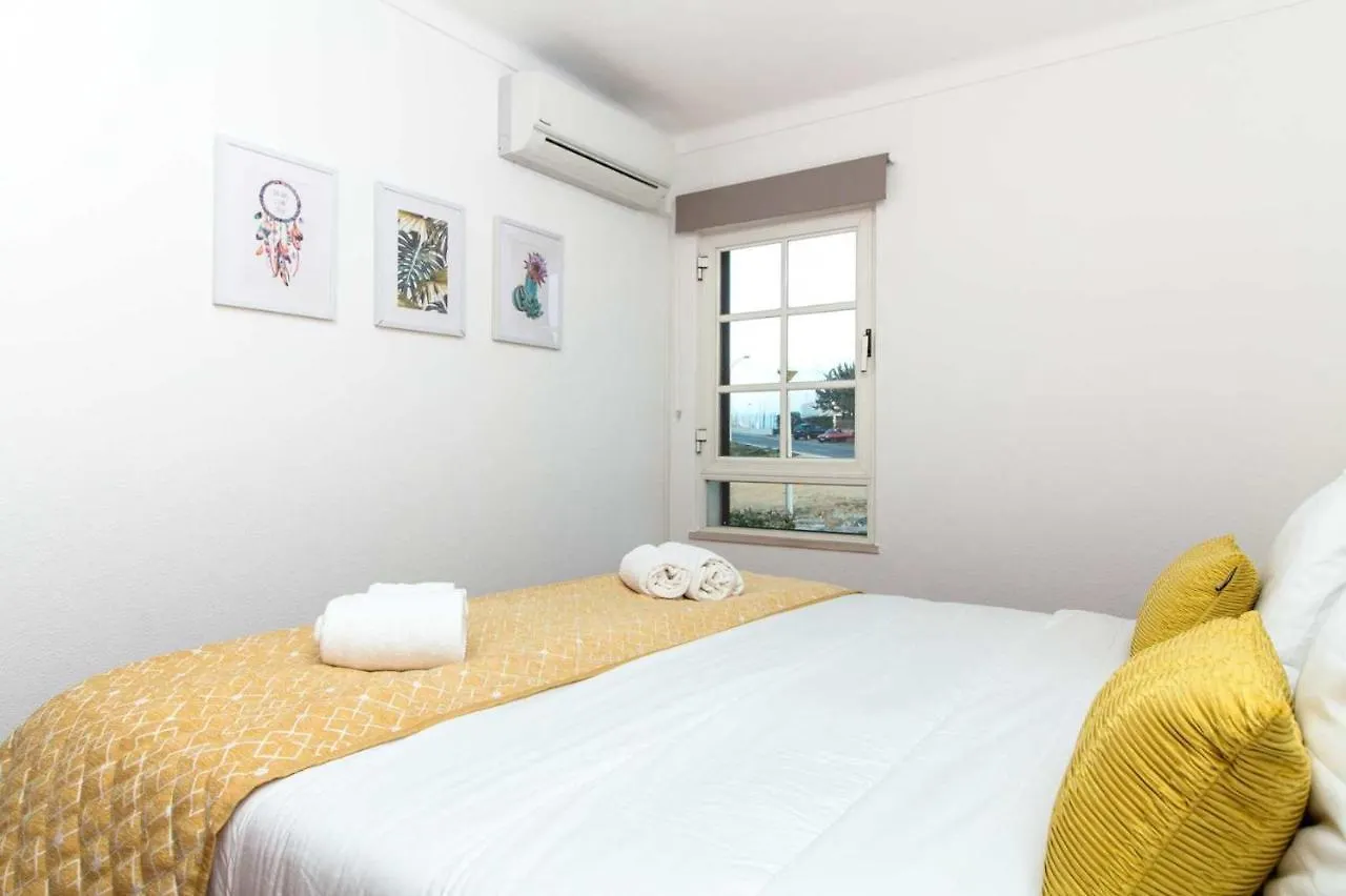 Pearl Apartment - Pool View & Top Location & Albufeira 0*,  Portugal