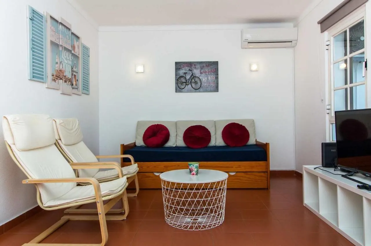 Pearl Apartment - Pool View & Top Location & Albufeira 0*,  Portugal